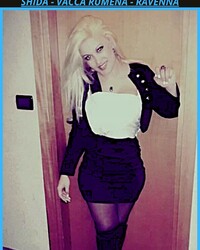 photo-thumb