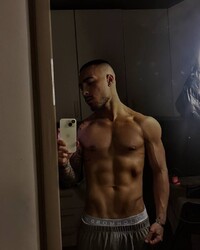 photo-thumb