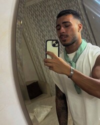photo-thumb