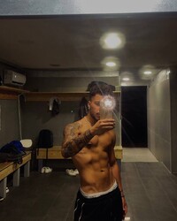 photo-thumb