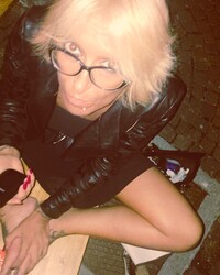 photo-thumb