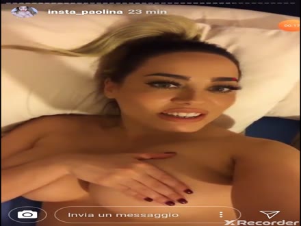 Paola Saulino Hot su Instagram Live