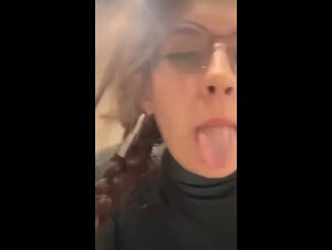 Thumb 8