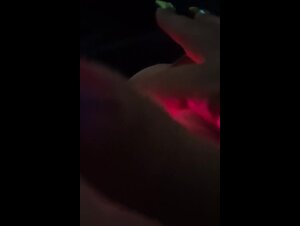 Thumb 8