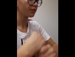 Thumb 7