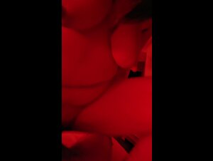 Giapponese dagli orgasmi multipli