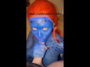 Mystika fa sborrare il suo fan