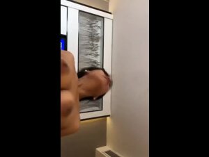 Thumb 6