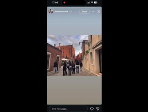 succhia il nero e carica per errore il video su insta