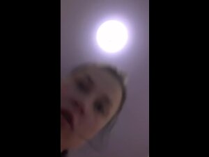 Thumb 8